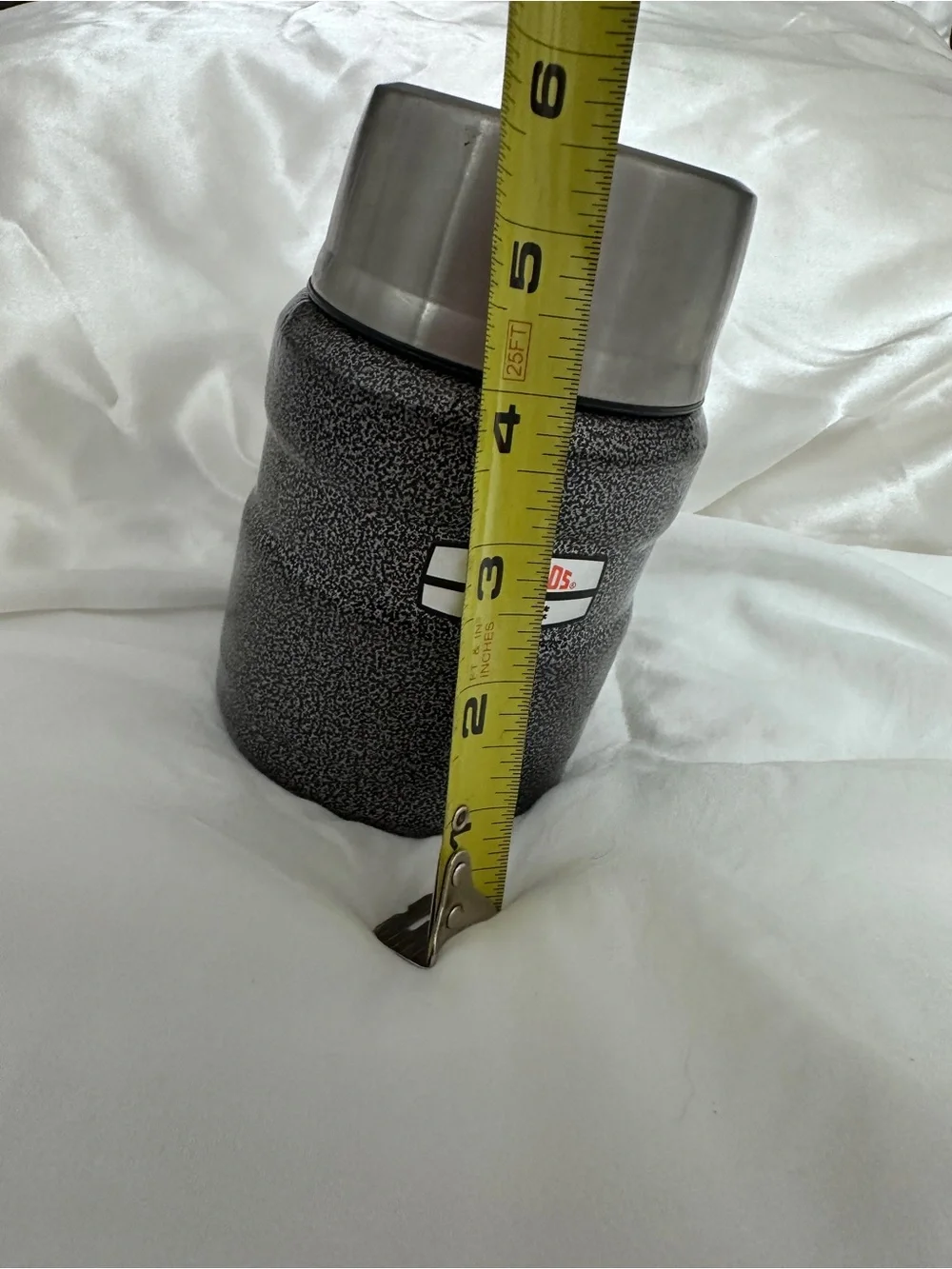 Thermos image shows